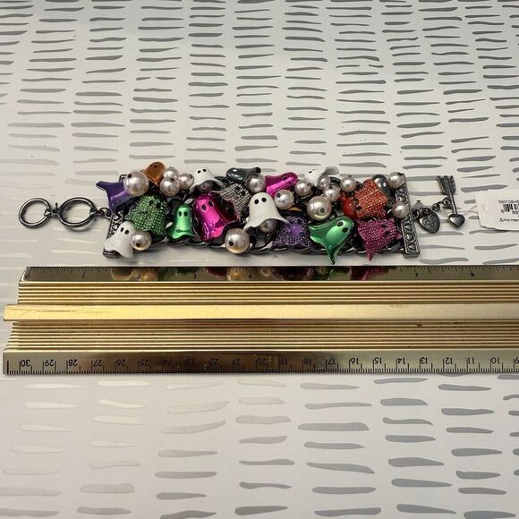NWT Betsey Johnson Halloween Ghost Charm statement Bracelet Pearls & Charms $168 - Picture 6 of 7